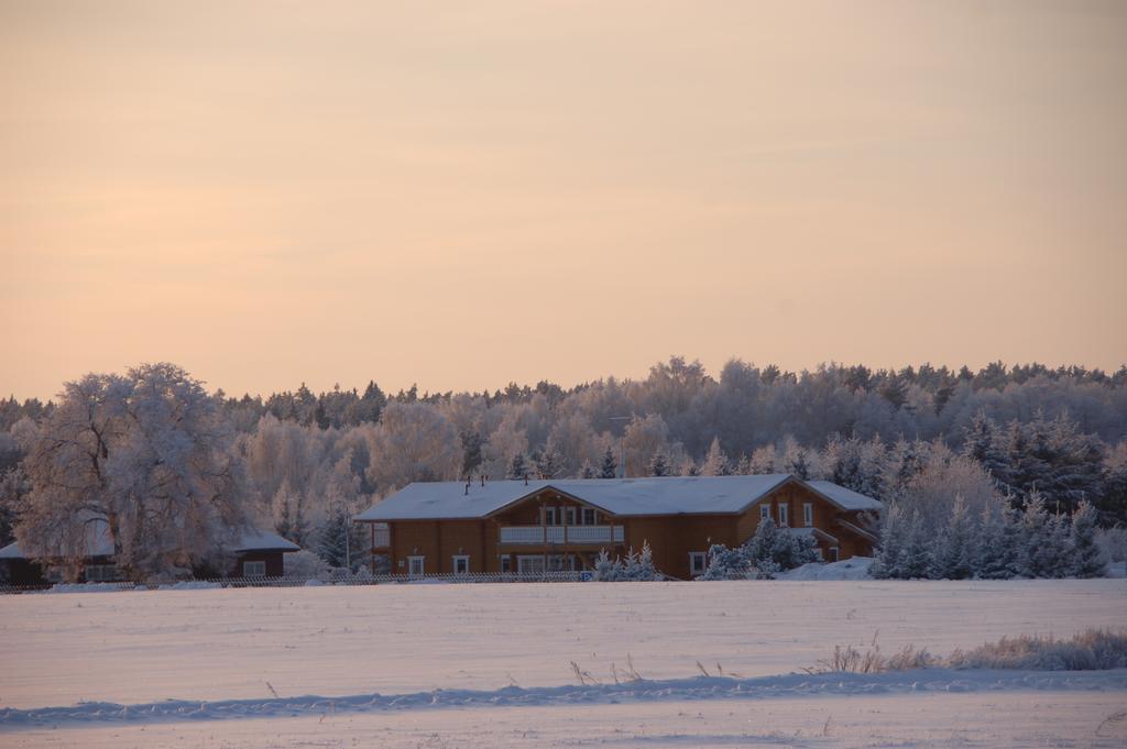 Kuelalistemaja Vehendi Motell Exterior foto